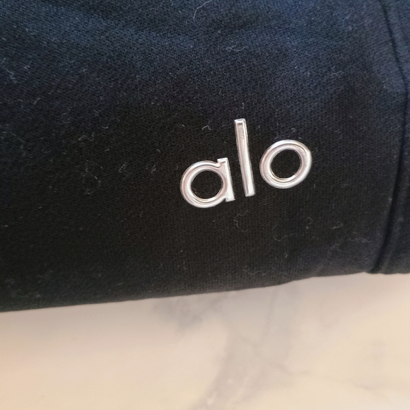 Alo Yoga Accolade Straight Cut In Black S And M - Picture 2 of 5